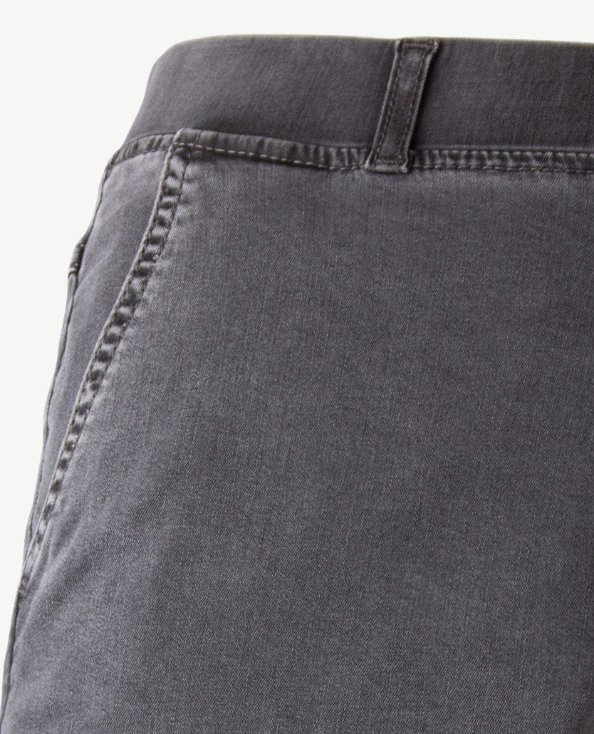 Brax Raphaela - Pam Flared - Elastiek rondom - Jeans - Normale  lengte - Dark grey