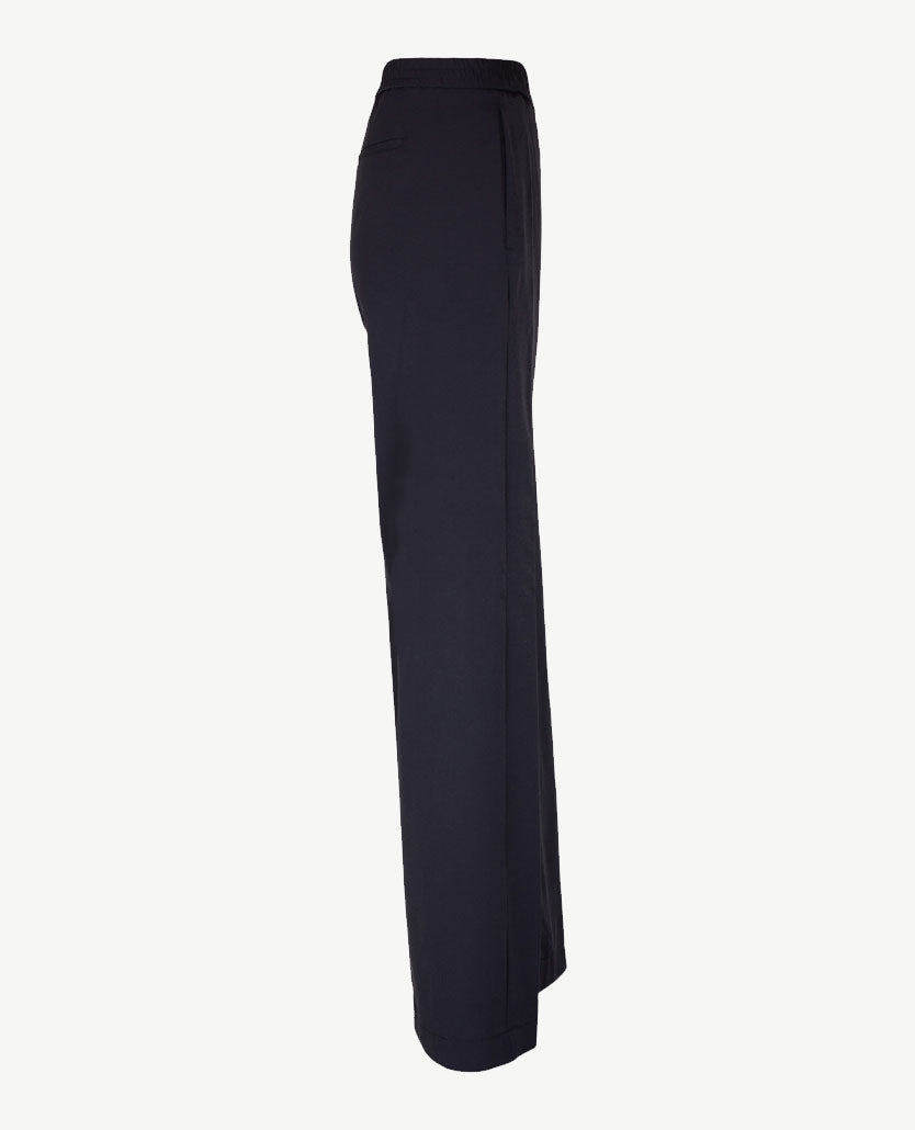 Brax Raphaela - Peggy flared - Elastiek rondom - Travel kwaliteit - Korte lengte - Navy