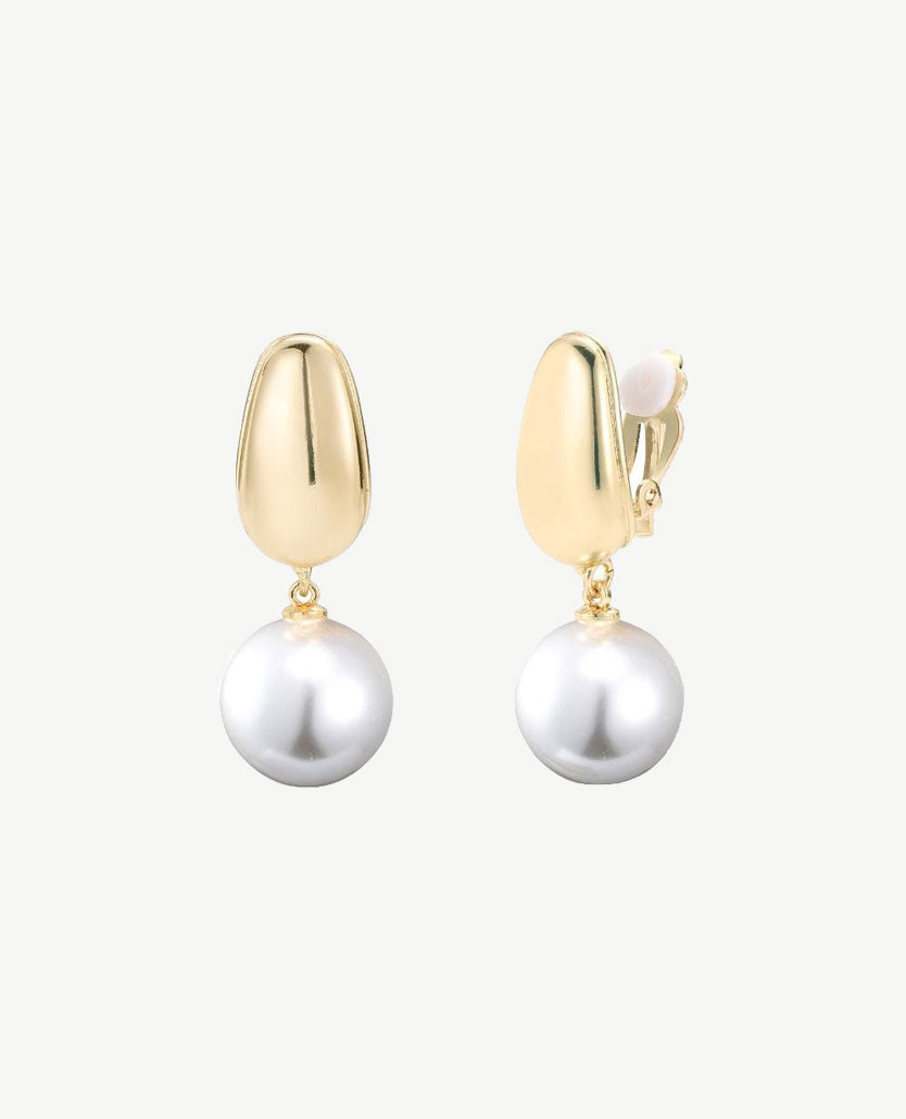 Oorbellen (clips) - Hangende parel met goudkleur